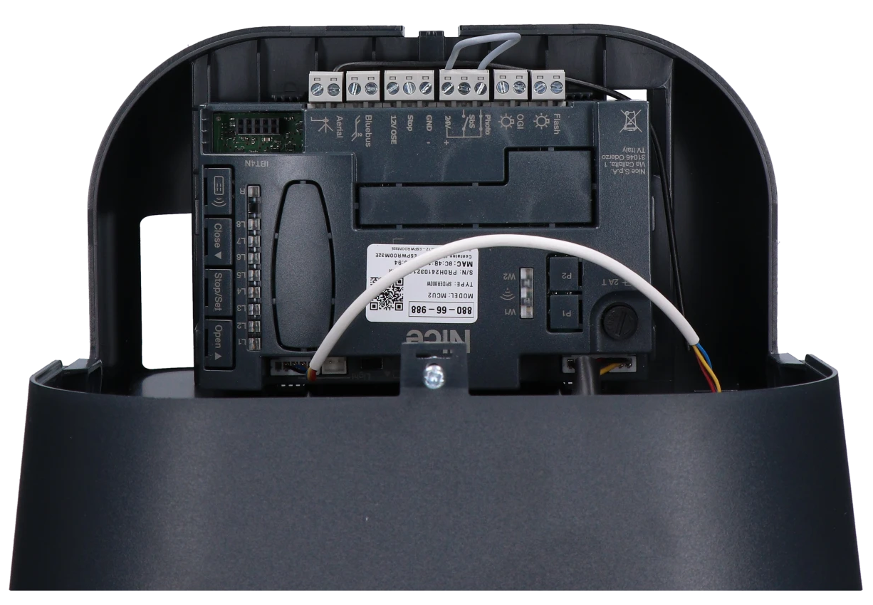 Unidad de control MCU2 en el motor NICE SPIDER800W