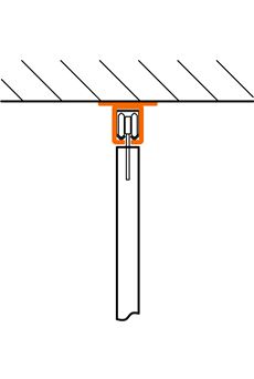 Fijación superior del perfil C de la puerta suspendida al techo o a una viga Fijación superior del perfil C de la puerta suspendida al techo o a una viga