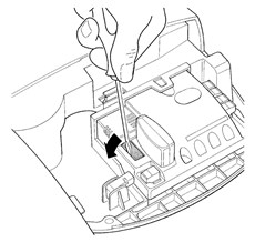 1. Retire haciendo palanca la tapa de plástico del conector de la batería